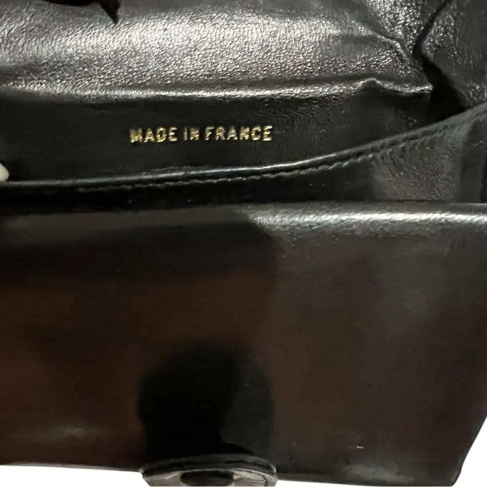 CHANEL Timeless CC Black Lambskin Kisslock Bifold Wallet